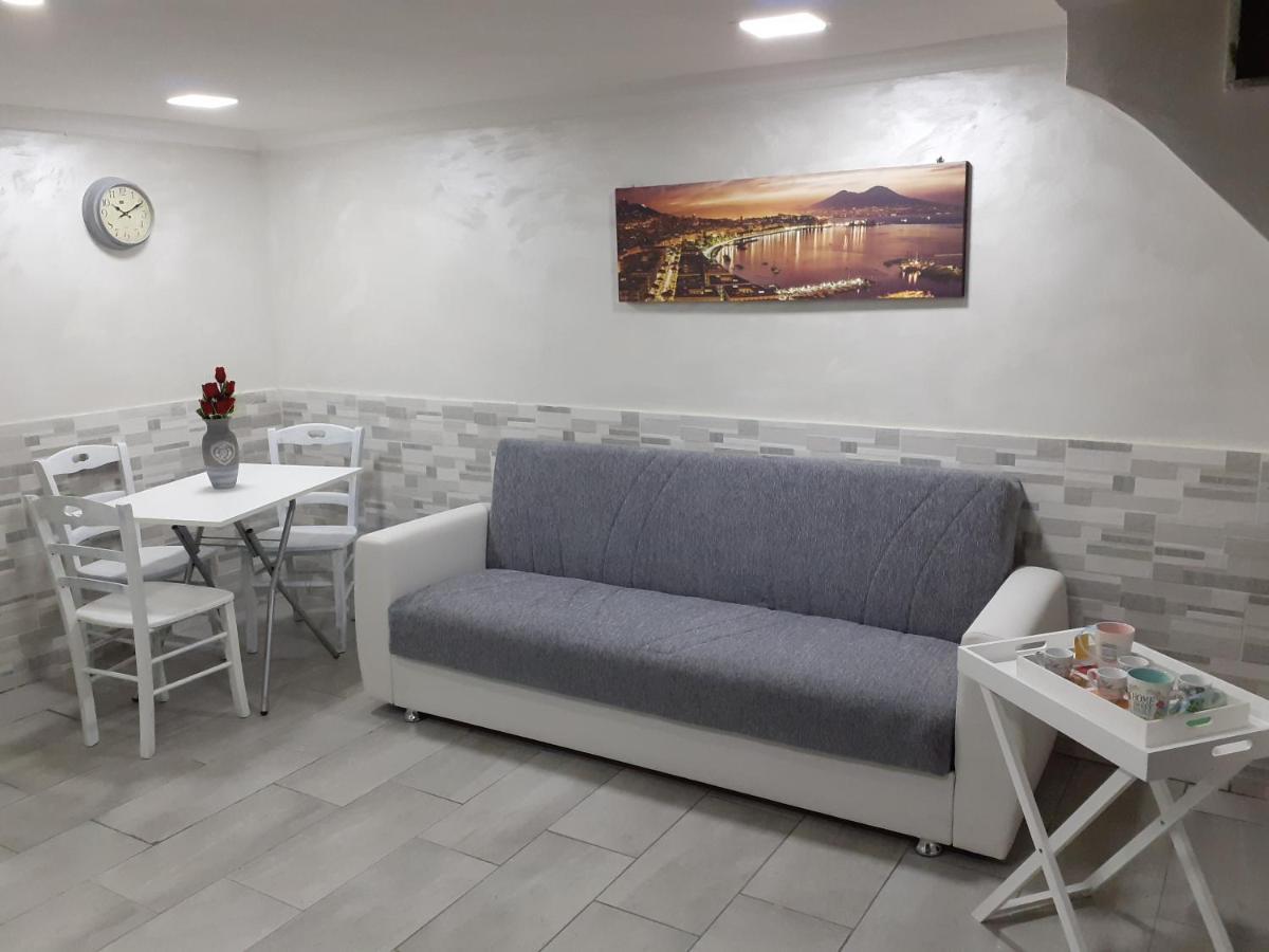 A'Casa E' Mamma' Villa Napoli Exterior foto